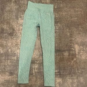 NEW AYBL blue zebra leggings!!!! Super cute and in perfect condition!!!
